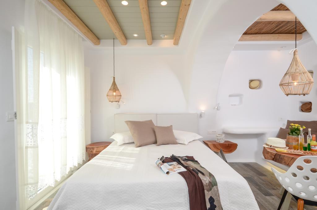 Naxos Island Escape Suites Плака Экстерьер фото