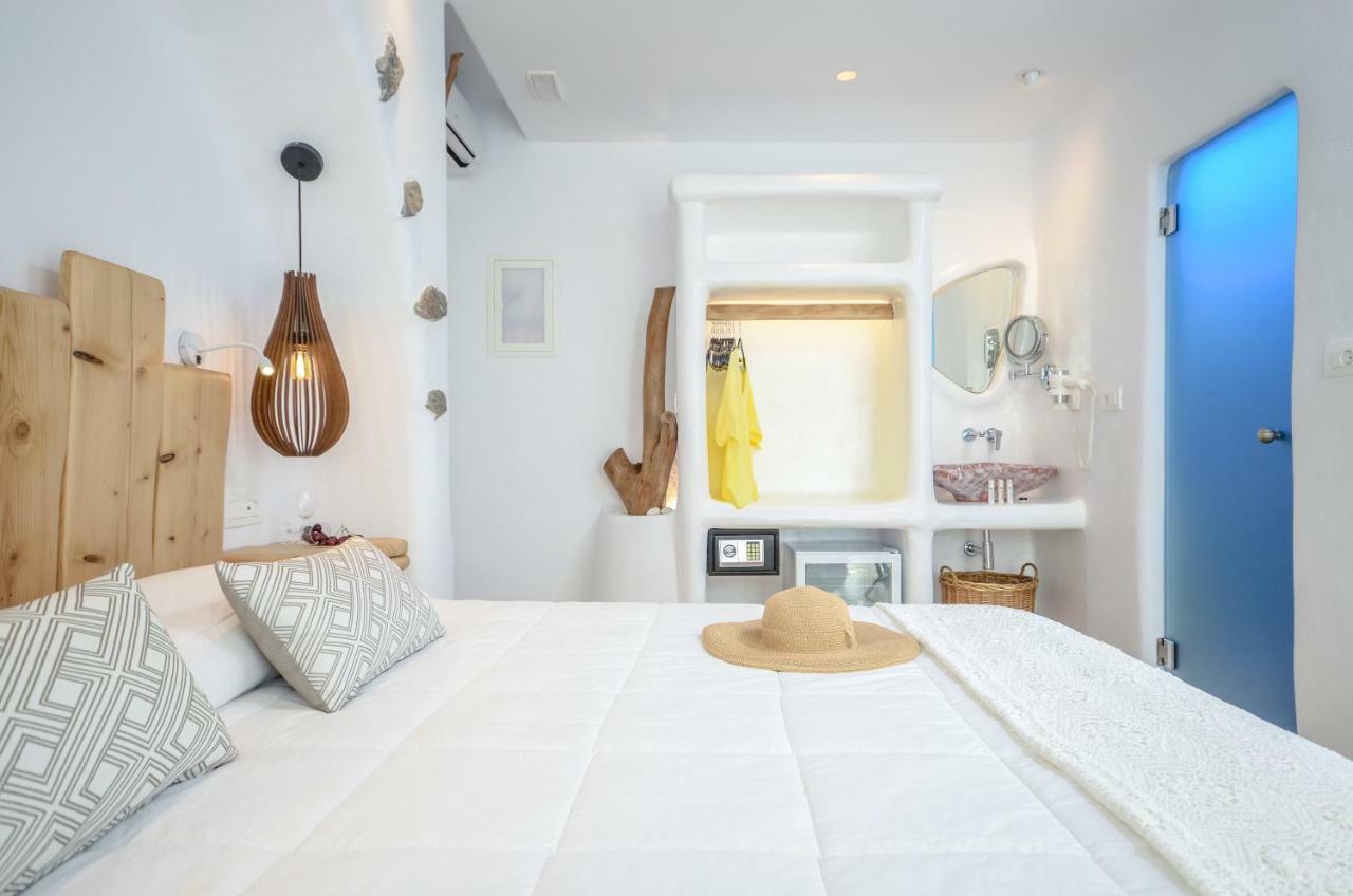 Naxos Island Escape Suites Плака Экстерьер фото